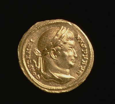 Aureus de Constantin le Grand, empereur de Rome, frappe de Trèves, 306-37 après J.-C. (avers) - Roman